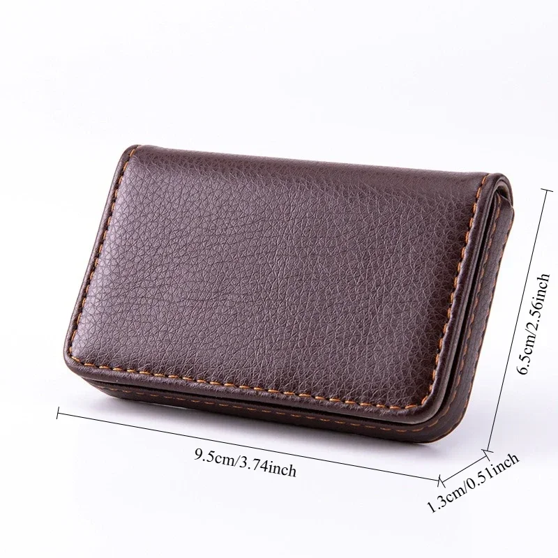 ​ ​ حافظة بطاقات الائتمان من جلد البولي يوريثان بإغلاق مغناطيسي مع تفاصيل مخيطة للرجال والنساء بجودة عالية ​