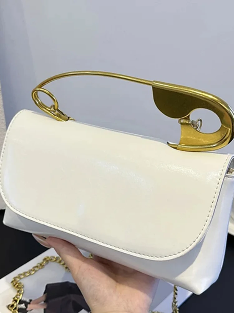 حقيبة مربعة بسيطة لصيف 2025، محفظة كتف كلاسيكية للنساء، حقيبة كروس كاجوال، حقيبة أنيقة من النهار إلى الليل