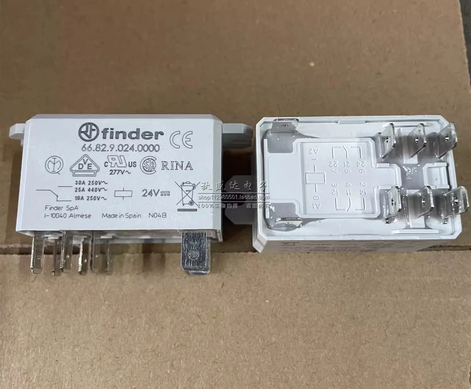 New original Fender high-power photovoltaic relay 66.82.9.024.0000 double knife double throw 30A flange