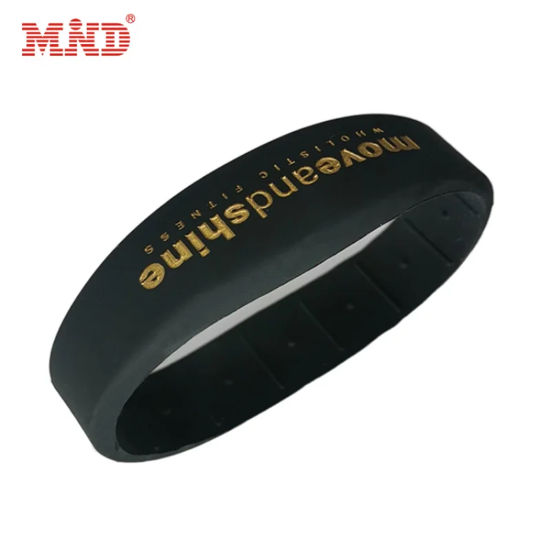 Customized Factory  festival wrist band rfid silicone wristbands with NFC chip for water park