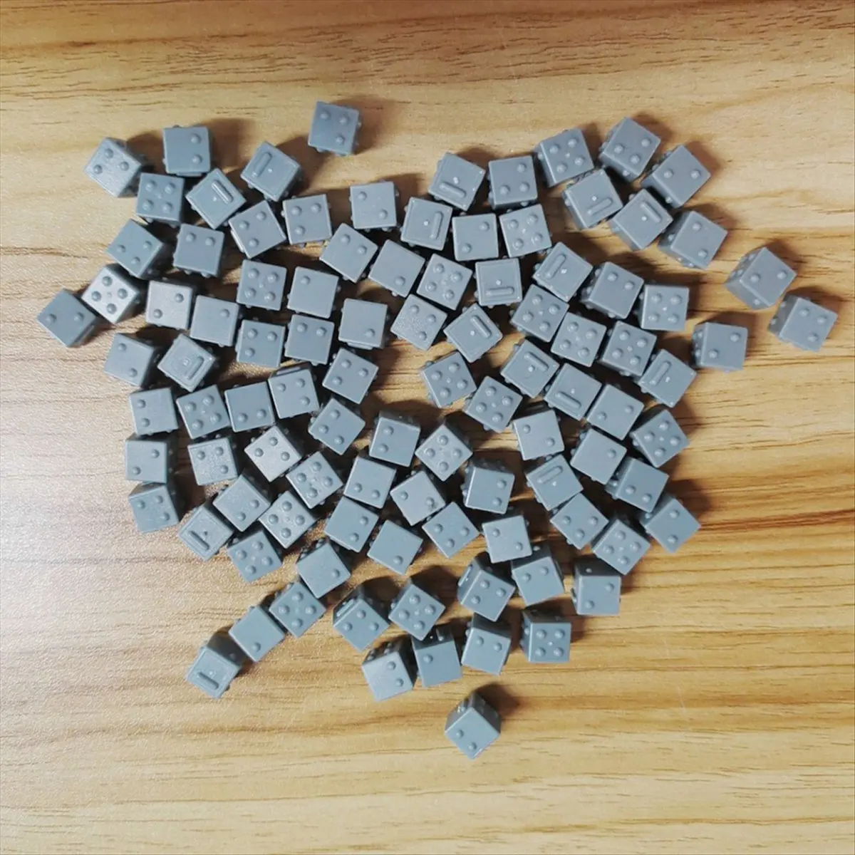 RANA Braille Kit de enseñanza de matemáticas y cubos para persianas y bajas vistas