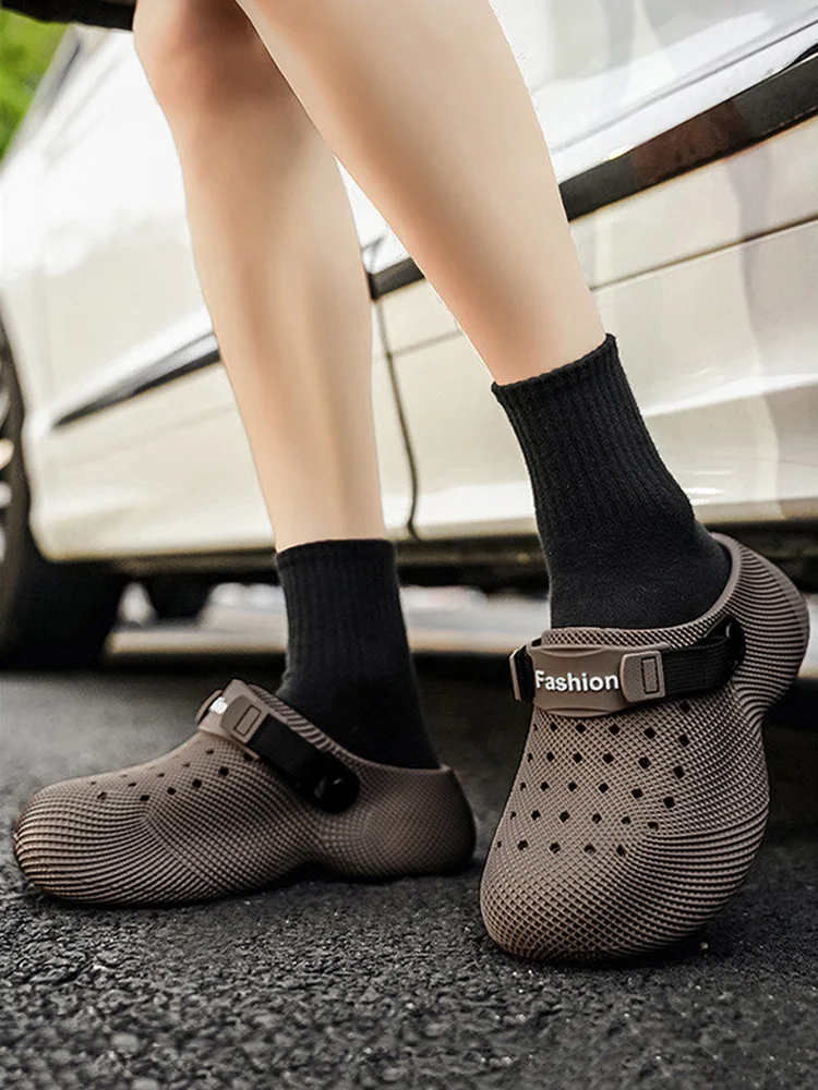 3D-Design Chunky Plateau-Sandalen für Herren 2026 Sommer Slip-On Rutschfeste Sport-Sandalen Herren Outdoor Dickboden EVA-Pantoffeln Strand