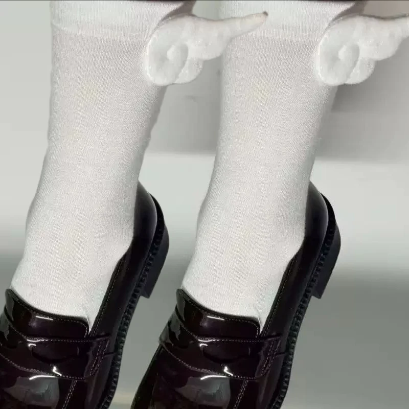 White Black 3D wing Cotton Socks Sweet Bowknot Lace Ruffle Women Girls Mid-tube Socks Cute Ear Wing Funny Sock Sokken
