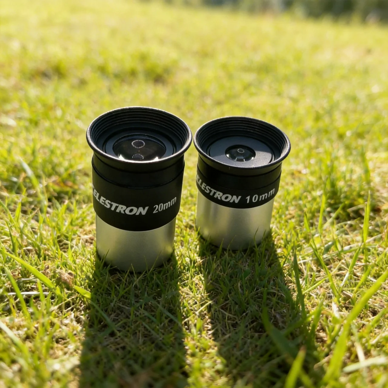 

Celestron 10mm And 20mm 1.25-Inch Eyepiece Set Combination Astronomical Telescope Accessories for Stargazing And Skywatching