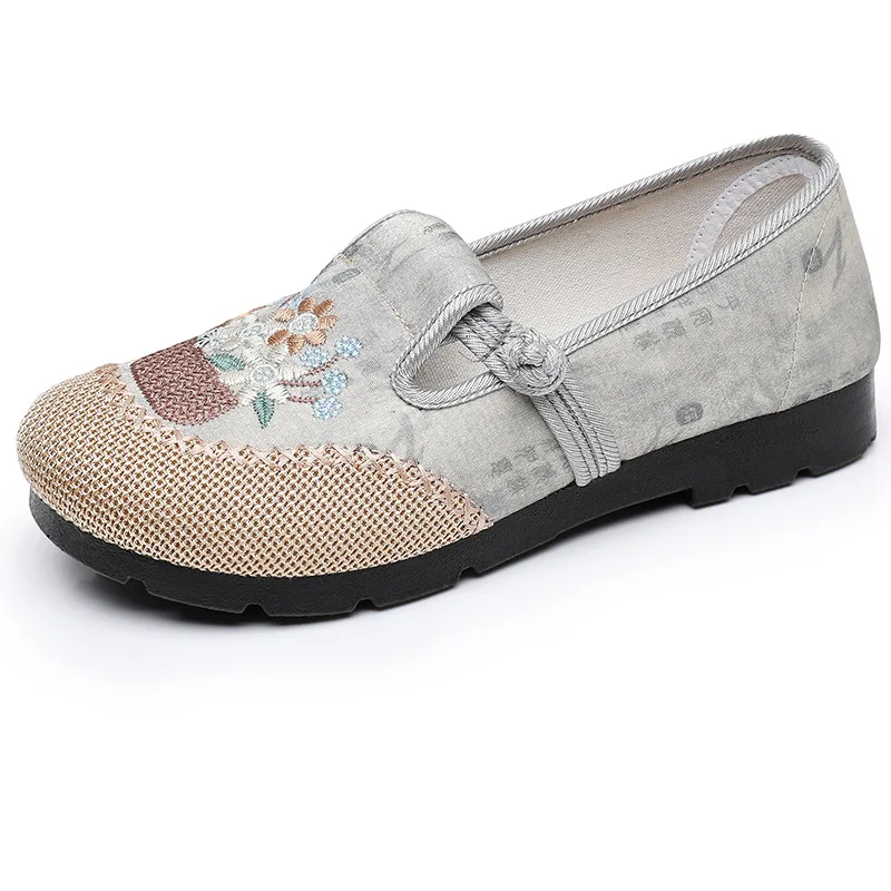 

женские кроссовки, женская обувь, женская обувь 2026, дешевая распродажа обуви