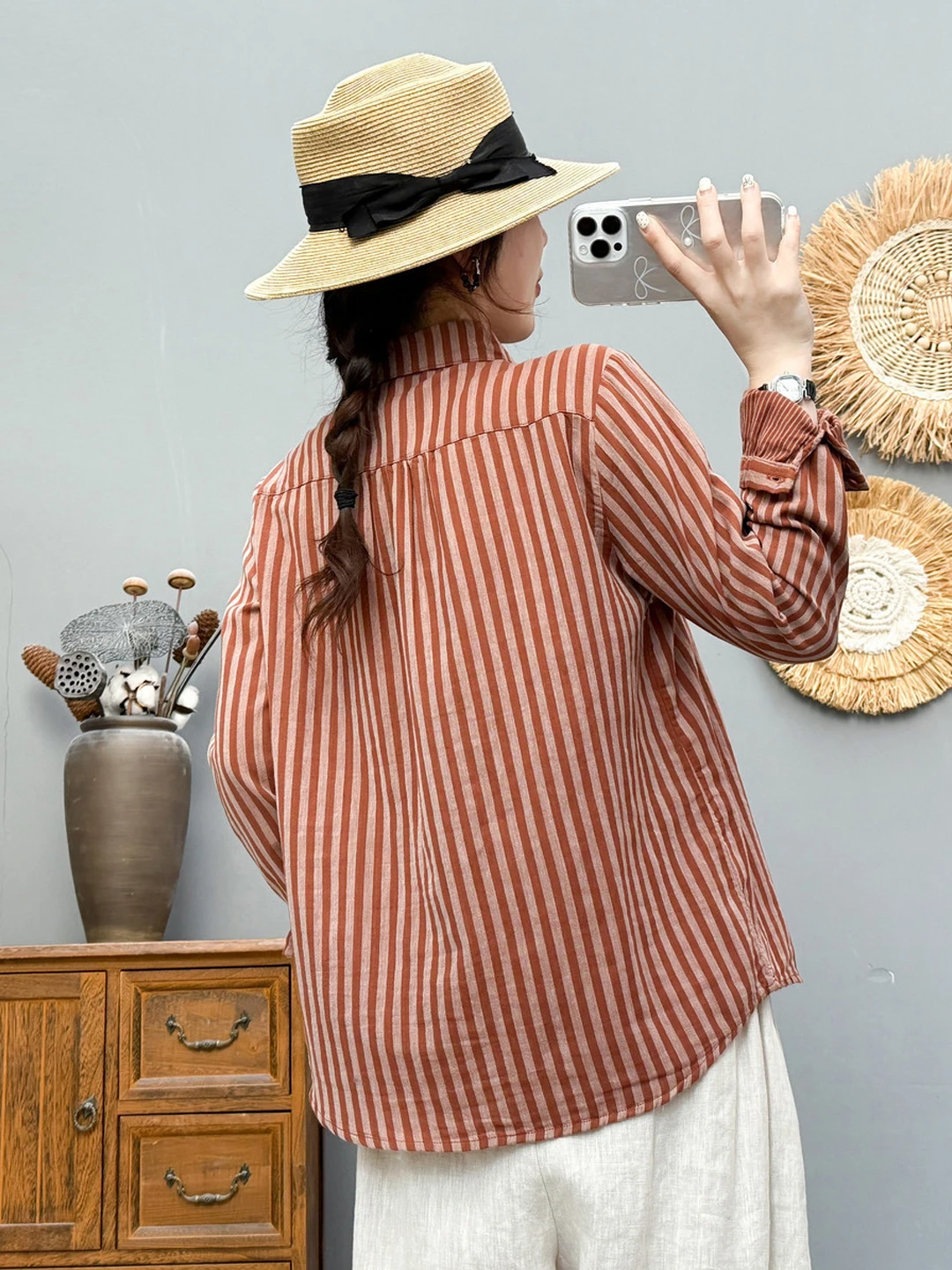 Nuova camicia a maniche lunghe in filato di cotone primavera 2025, colletto rovesciato da donna a righe, camicetta allentata morbida casual retrò Mori Girl T53122CC