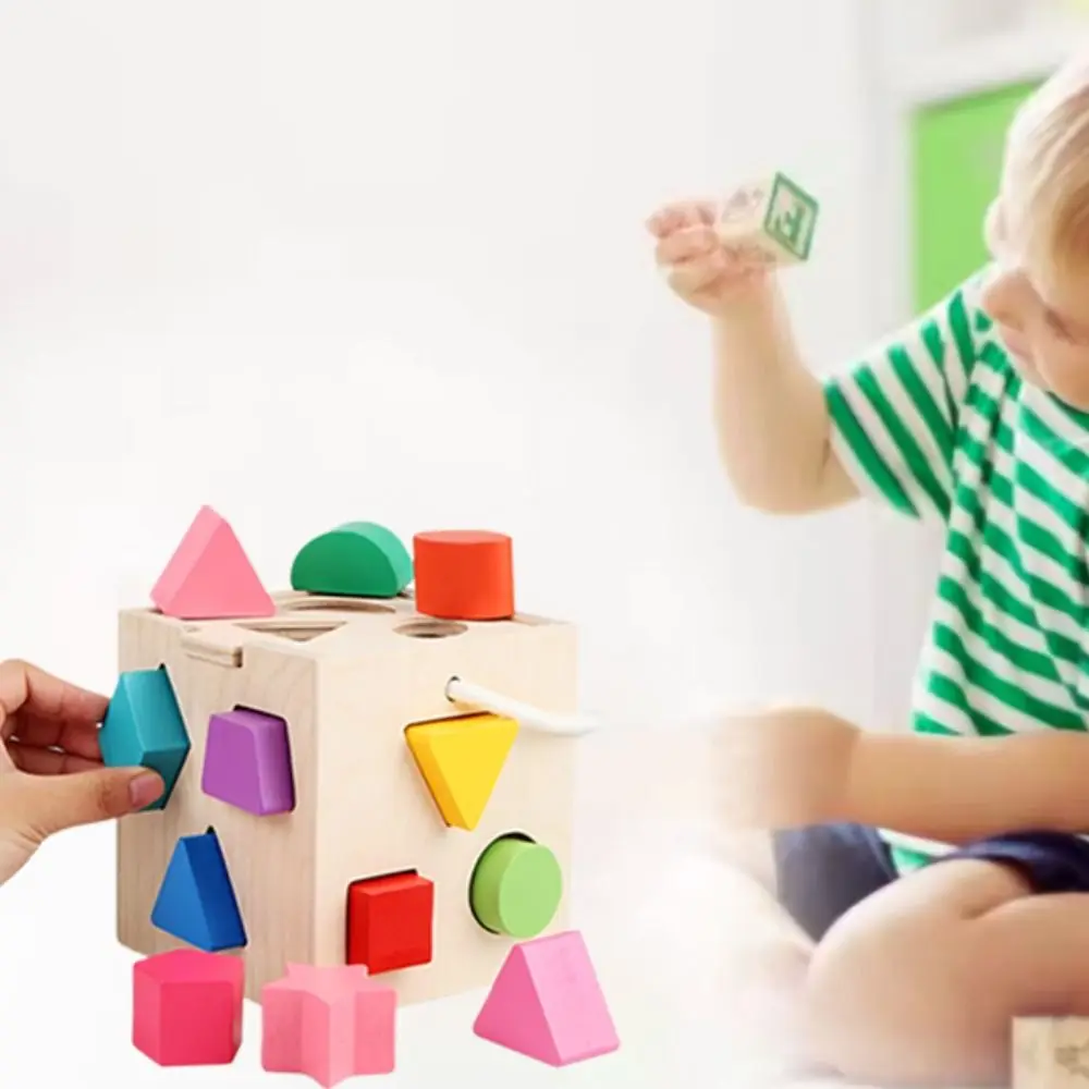 Ontwikkeling van kinderen Vaardigheden Houten Montessori Vormsorteerder Vierkante doos Kleurrijke vorm Sorteerspeelgoed 13-gaats bouwstenen Peuters