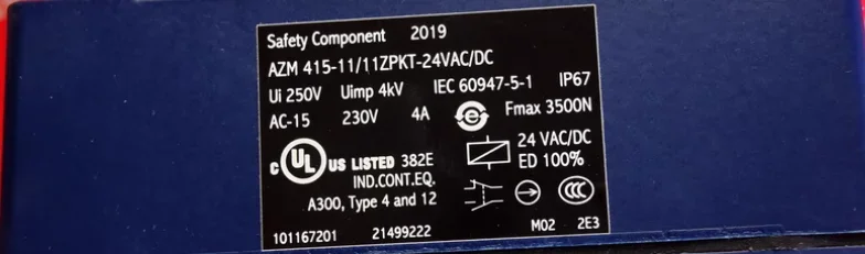 New SCHMERSAL Safety Switch AZM 415-11/11ZPKT-24VAC 101167201