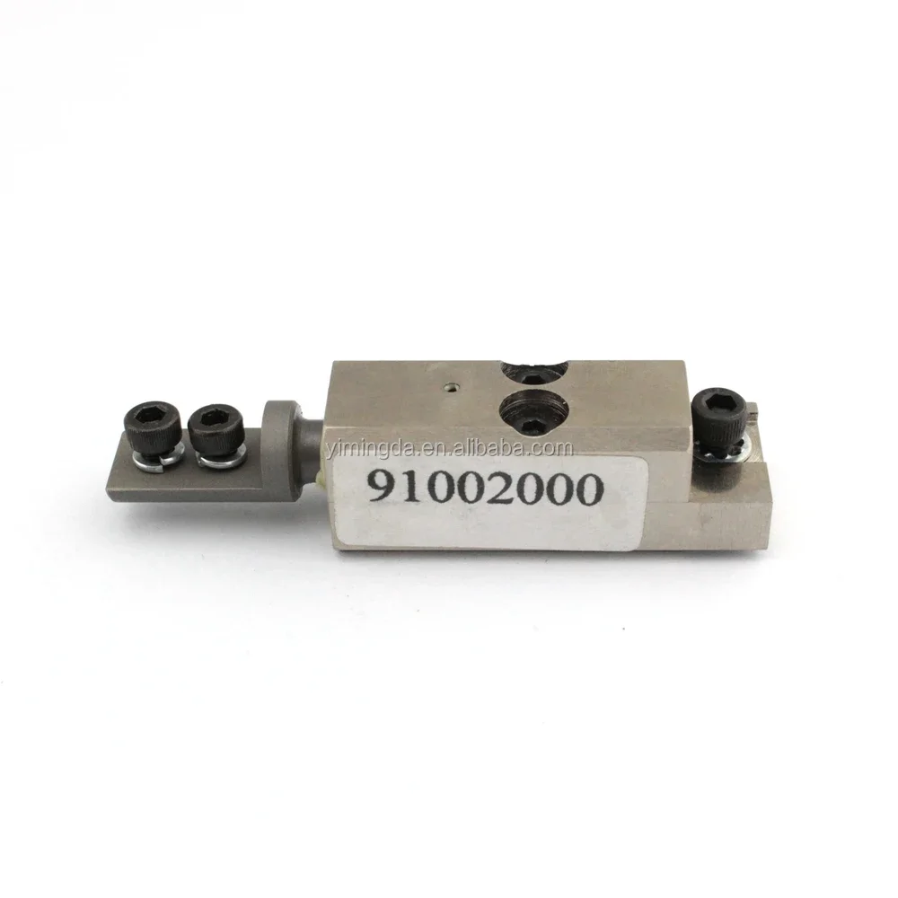 

Spare Parts PN.91002000 Swivel Suitable for XLC 70000 Cutter Spare Parts Textile Machine Components