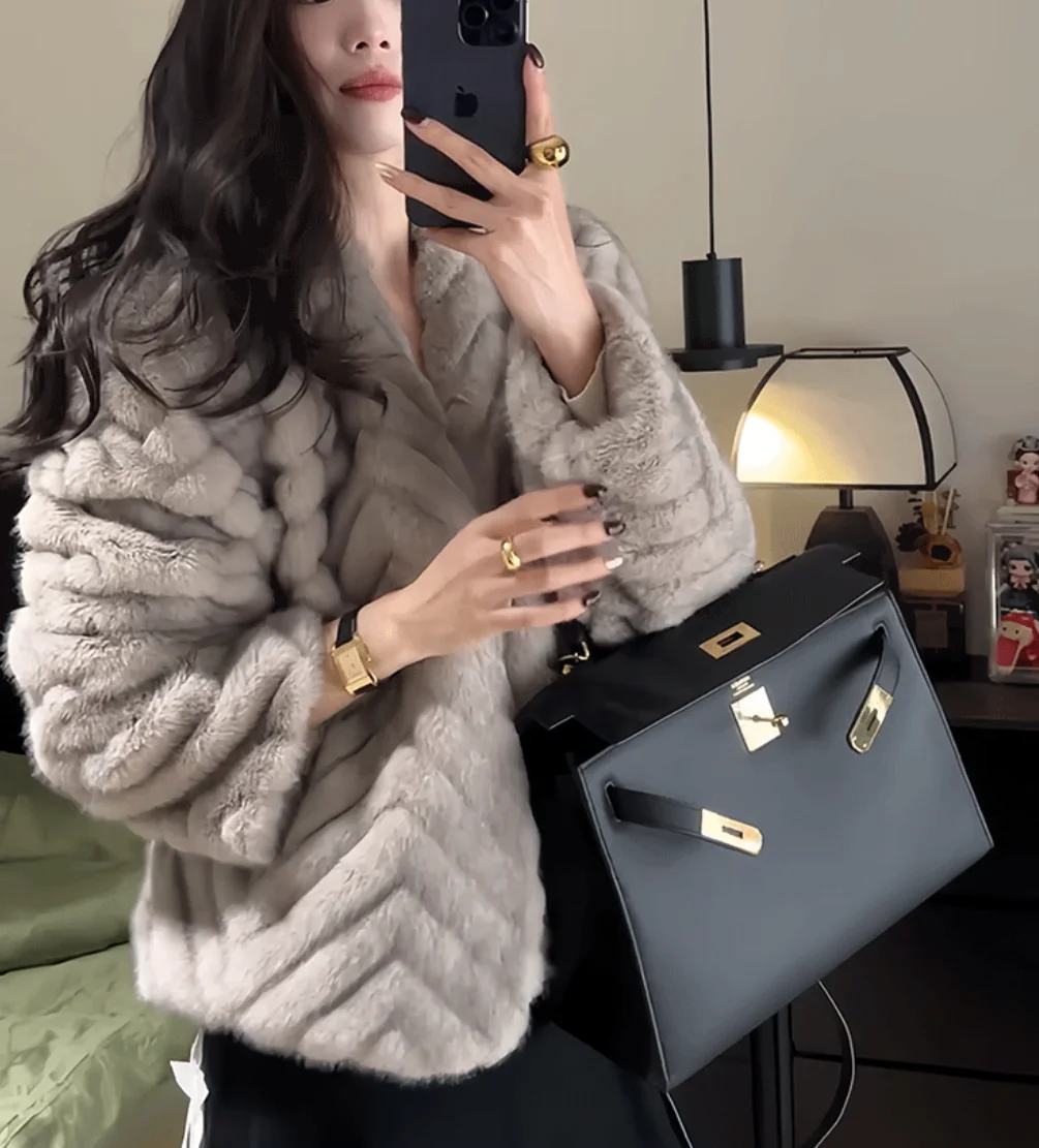 Elegant V Neck Herringbone Short Faux Mink Fur Jacket Women Long Sleeve Plush Jackets Woman Autumn Winter Fluffy Warm Outerwear
