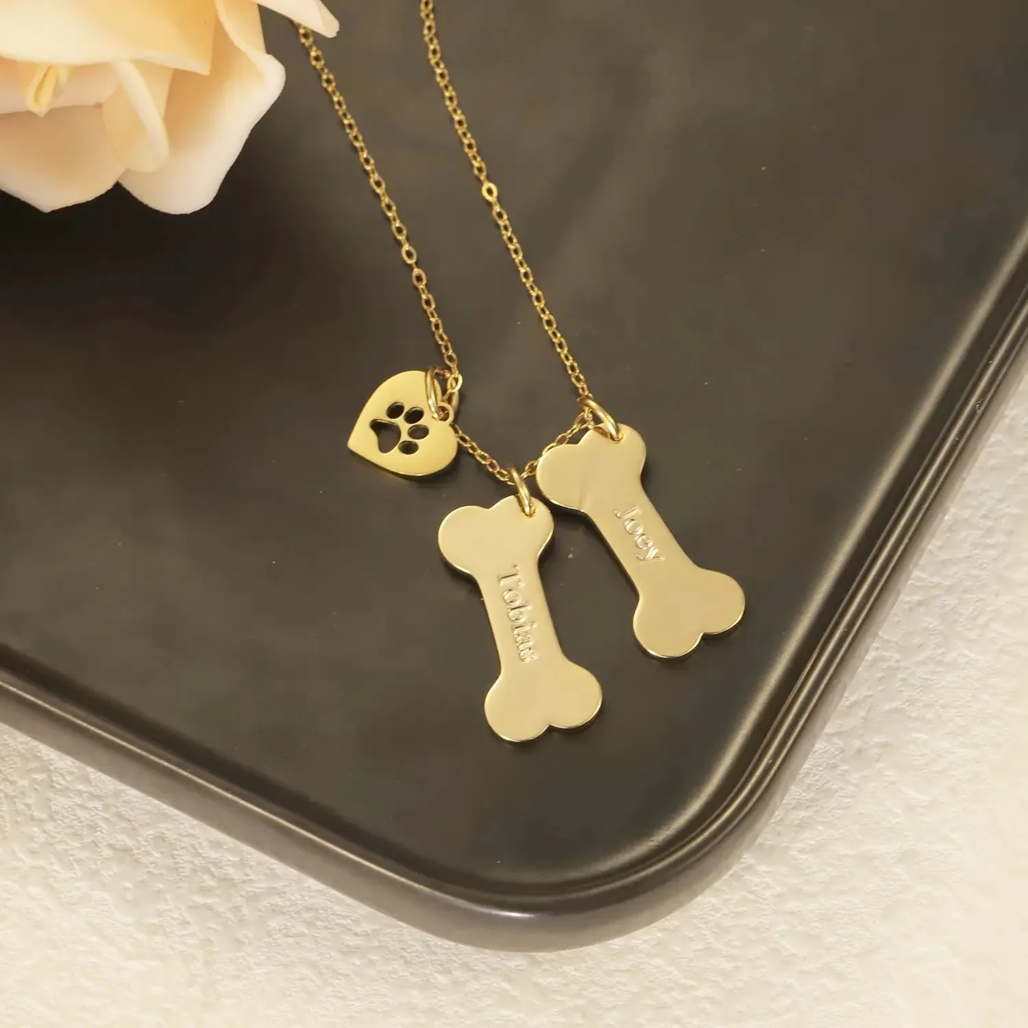 

Personalized Dog Name Bone And Paws Necklace Engraving Name Pendant Stainless Steel Initial Charm Memorial Jewelry Gift PetLover