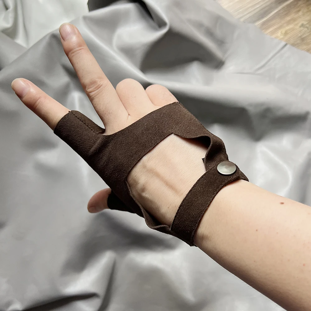Women's Brown Suede Gloves Coseplay Men's One-finger Half-finger Gloves Fingerless Gloves Buckle gloves on the back of the hand