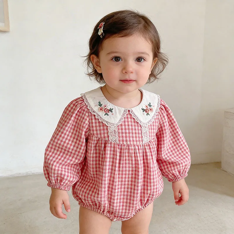 

2026 Summer New Baby Checkered Color blocked Doll Collar Embroidered Cute Outerwear Crawler