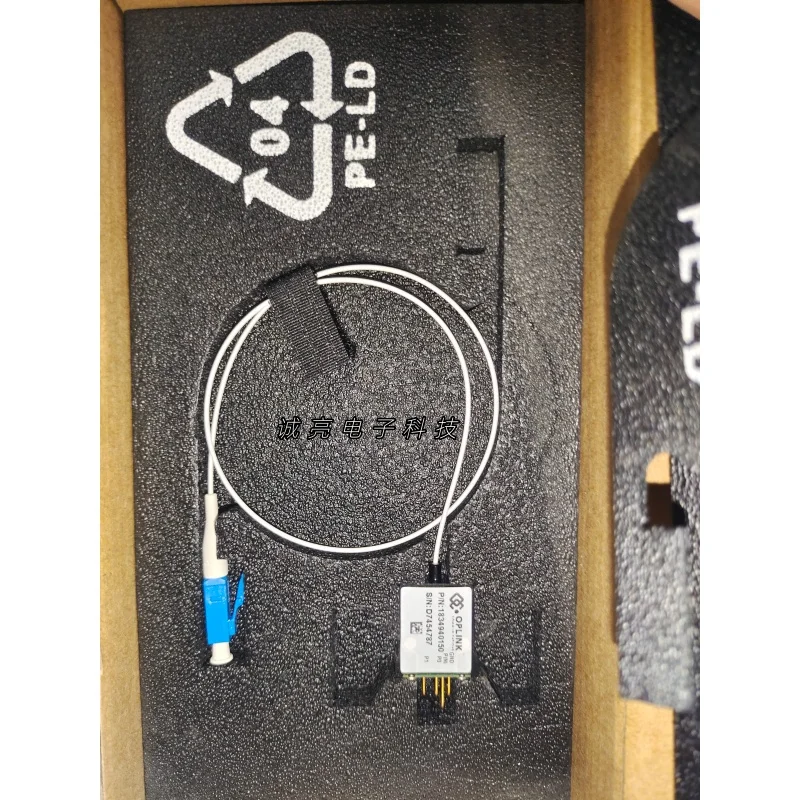 1834940150 D8889350 Dense Wavelength Division Multiplexing C-band (1530~1565nm) Industrial grade brand new original