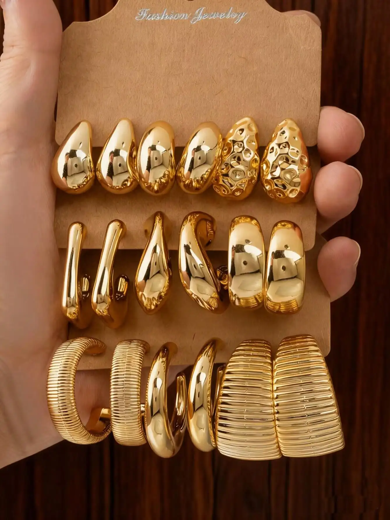 

18pcs Gold Tone Geometric Textured Teardrop & Hoop Earrings Set, Boho Style for Gifts, Paper Card Packaging