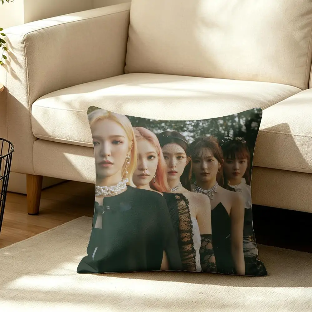 Kpop Band R-red Velvet Cushion Cover Wrinkle-Resistant Short Plush Pillow Case Breathable Machine-Washable