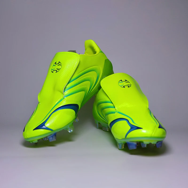 Professional Mens Soccer Shoes - Sports Equipment For Boys recension och pris