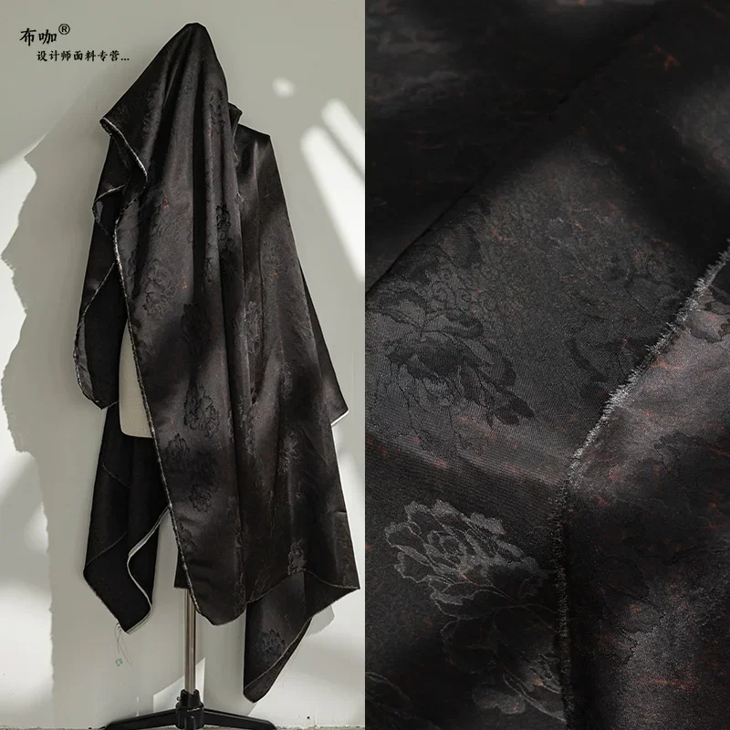 

Black Jacquard Fabric for Flower Relief Coat Dress Clothing Designer Wholesale Cloth Apparel Diy Sewing Material