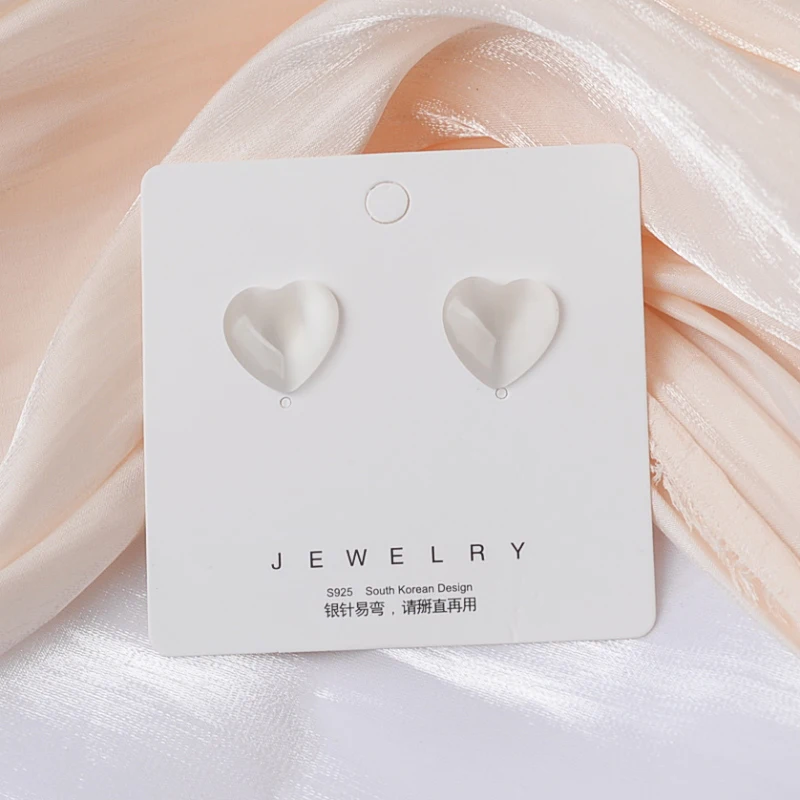 Translucent Heart Stud Earrings for Women White Acrylic Small Earrings Korean Fashion Girls Ear Jewelry Oorbellen Christmas Gift