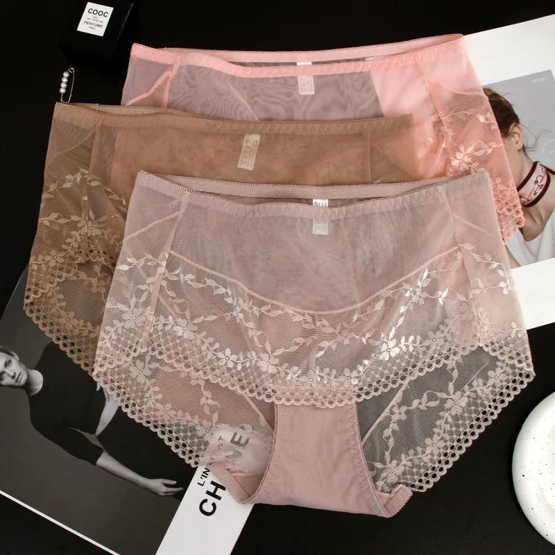 

Women's Underwear with Pure Cotton Bottom Summer Thin Briefs Mesh Breathable Lace Transparent Triangle Shorts Large Size Panties