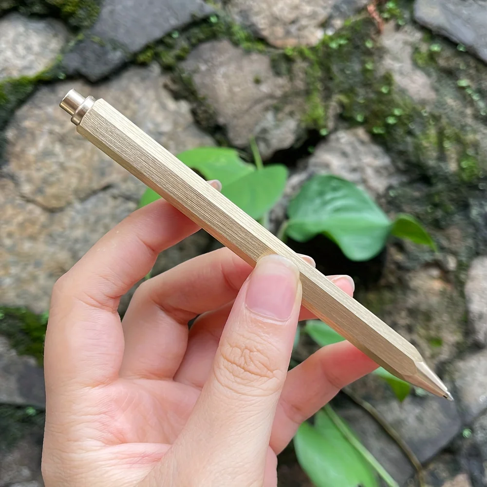 Outdoors Writing Tools EDC High Grade Brass Portable Decompress Cylindrical Click Ballpoint Gel Pen Stationery for Christmas