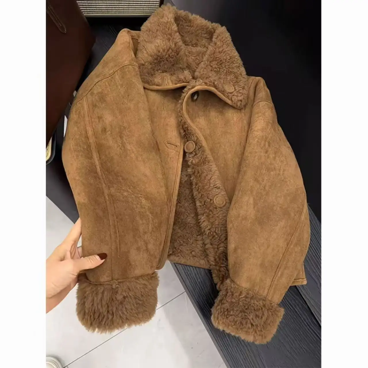 Women Camel Faux Suede Shearling Jacket New Big Lapel Button Loose Cropped Warm Vintage Thick Winter Motorcycle Outerwear Coat