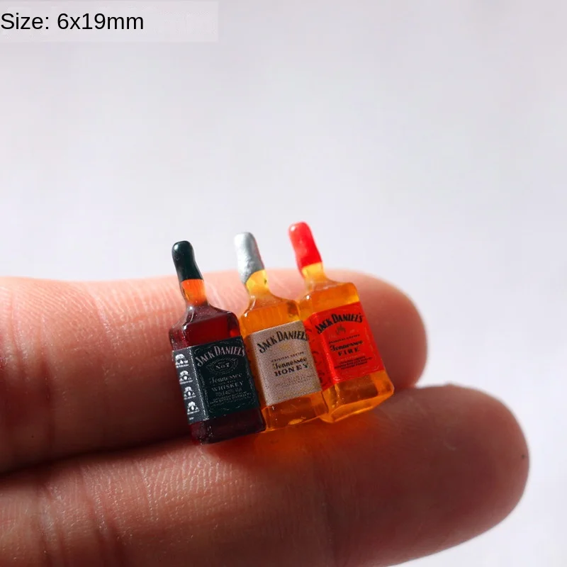 3pcs Mini Whiskey Bottle Wine Drink Dollhouse Bottle Beer Miniature 1/12 1/6 Simulation Scale Toy Model Decoration Home Decor