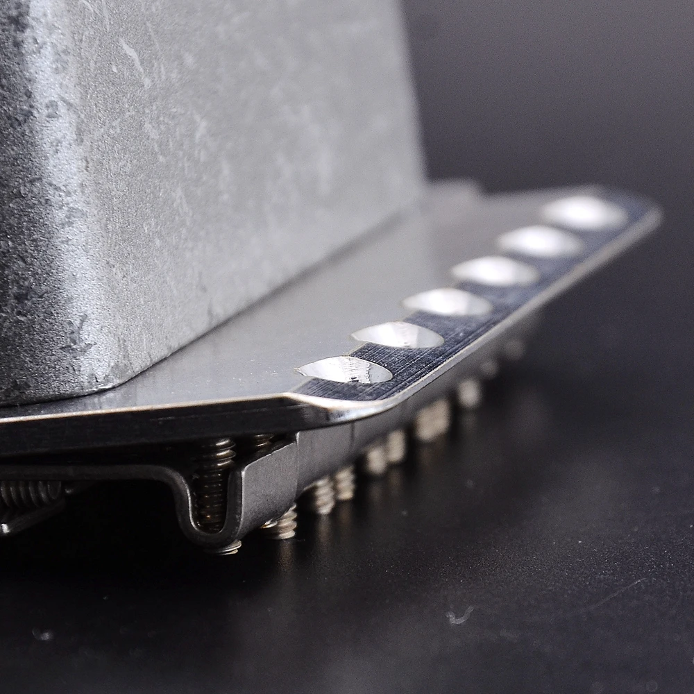 Genuine Original GOTOH GE101TS Relic Vintage Style Electric Guitar Tremolo System Bridge ( Aged Chrome )