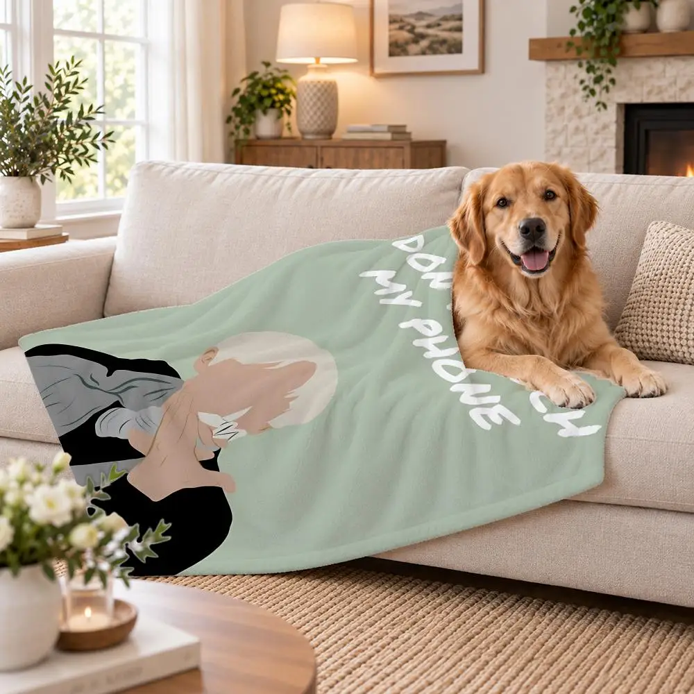 Handsome Actor Tom Felton Throw Soft Plush Flannel Pet Blanket, Home Decor Cover for Sofa, Bed, Trip & Picnic