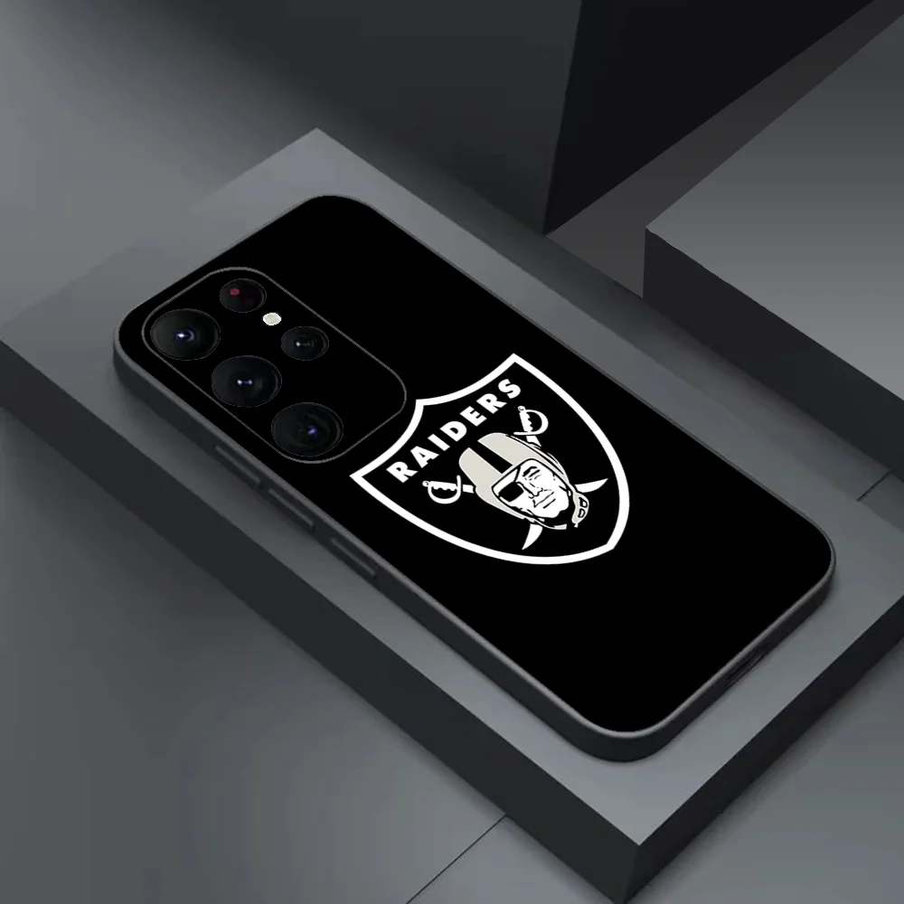 Oakland Raiders Phone Case For Samsung Galaxy A52 A12 A51 S21 Edge S22ULTRA S23 S20LITE Plus Ultra Black Cover