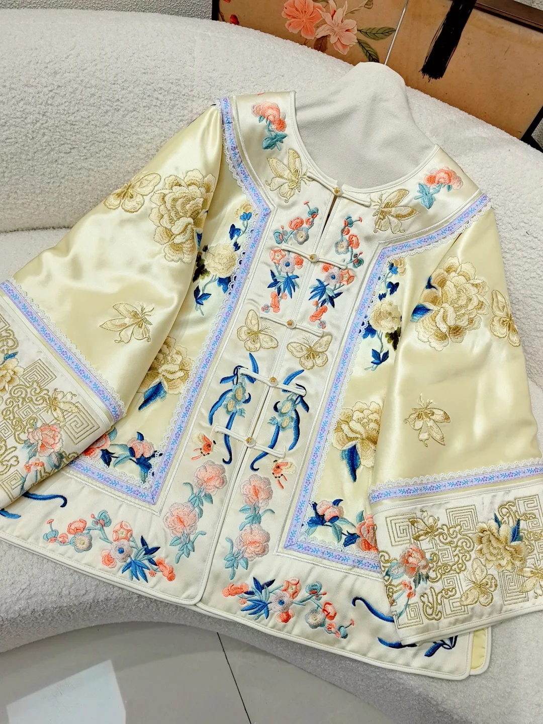 الراقية معطف الشتاء الدافئ السنة الصينية الجديدة خلات المرأة معطف فضفاض أنيق التطريز الزهور S-XXL