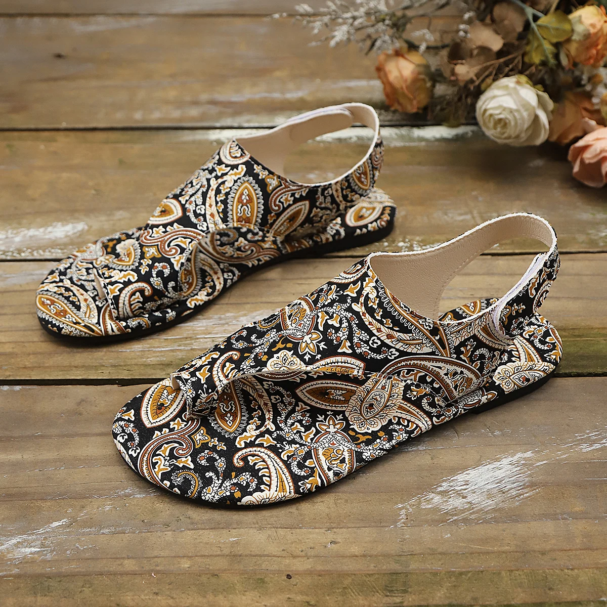 2026 Trendige Bohemian Bedruckte Thong-Flats für Damen mit Elastischem Fersenband, Offener Zehenpartie, Slip-On, Lässige Resort-Sommer-Fußbekleidung – Detail 11