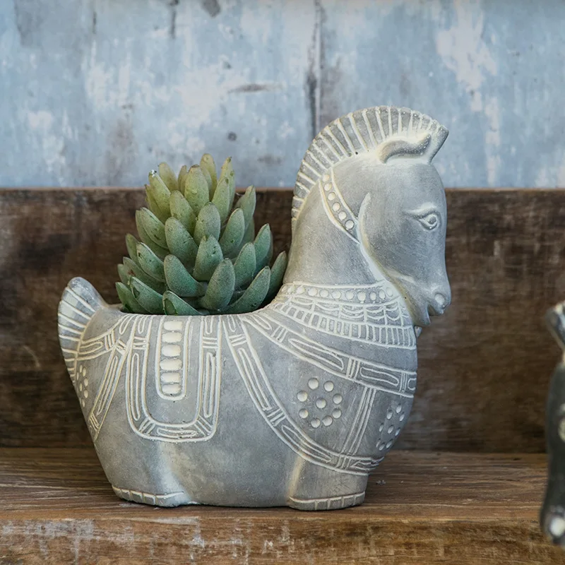 

Retro Horse Cement Planter Cute Animal Garden Cartoon Pot for Balcony Succulents & Home Decor Garden Supplies Flower Pot