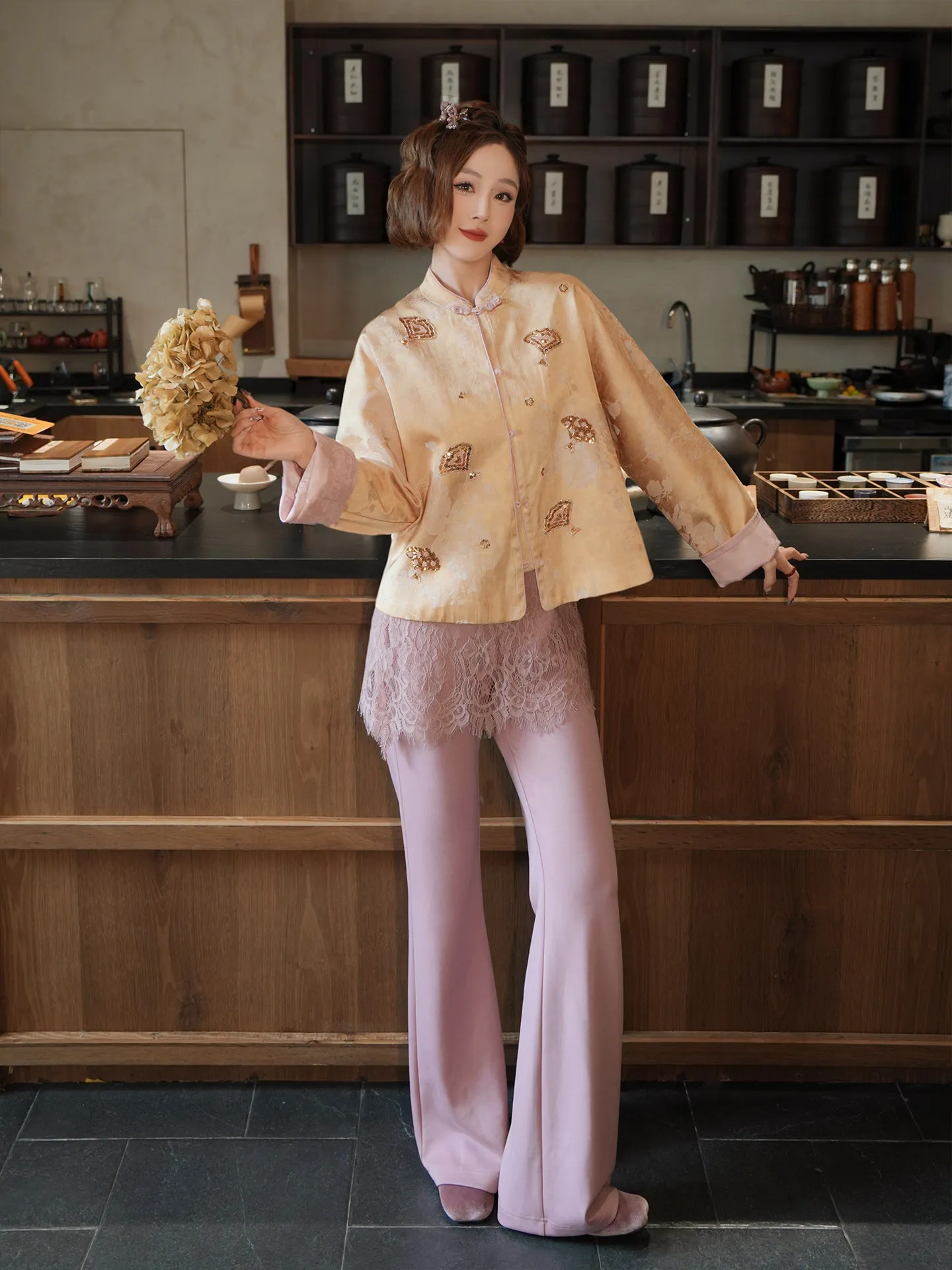 

Yolo Qingyu Yao Erhong Satin Lace Beaded Jacket And Pants Set Long Sleeve round Neck Micro Flared Leggings Fake Two-Piece Outfit