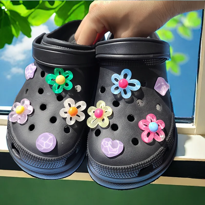 Dijes de diseño de 9 piezas y 5 pétalos de flores para zapatos, decoración brillante para zuecos, regalos para niños, mujeres y niñas, gran oferta