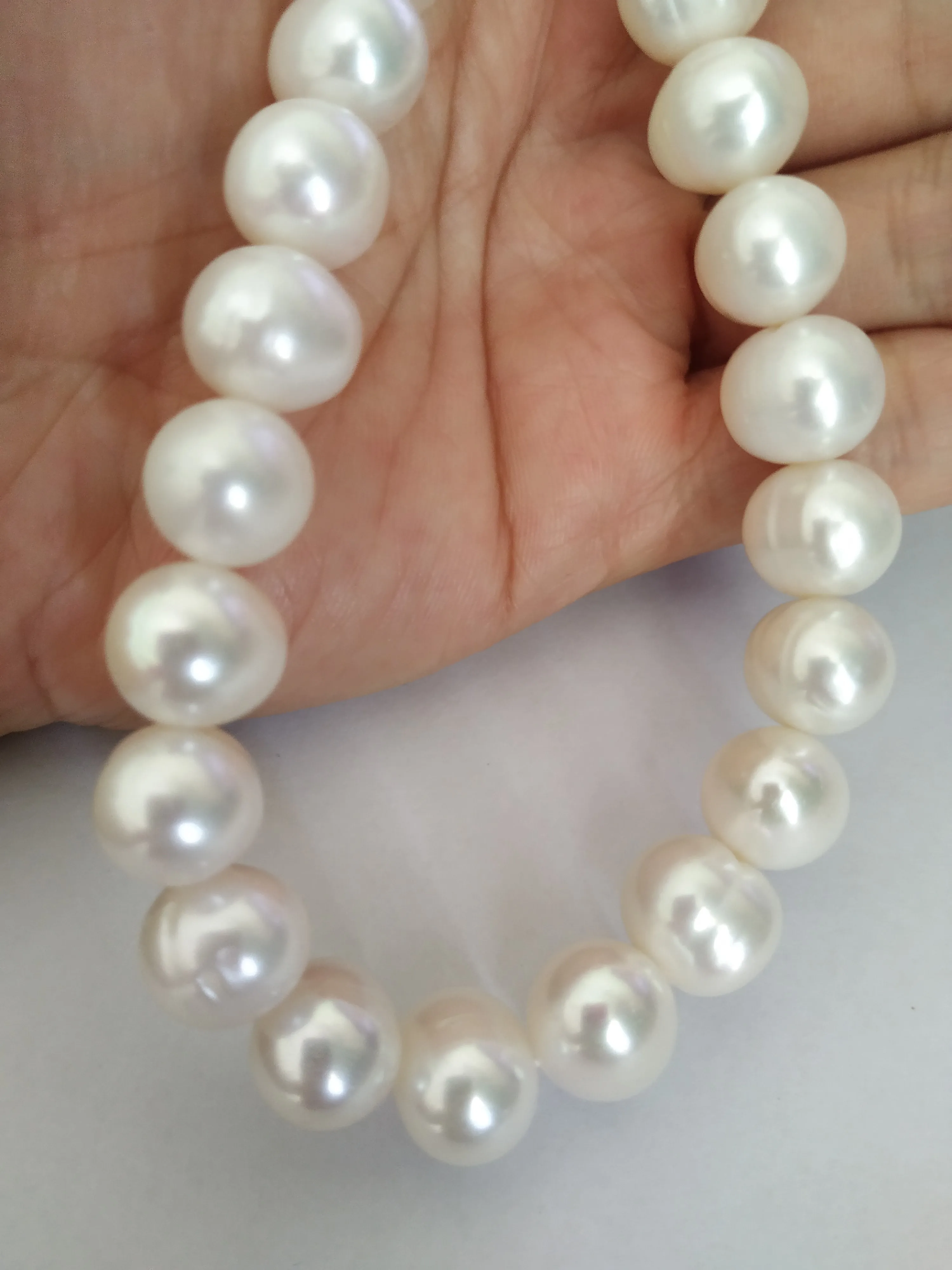 18''natural 12-13mm AAA white akoya pearl necklace 14k yellow gold clasp