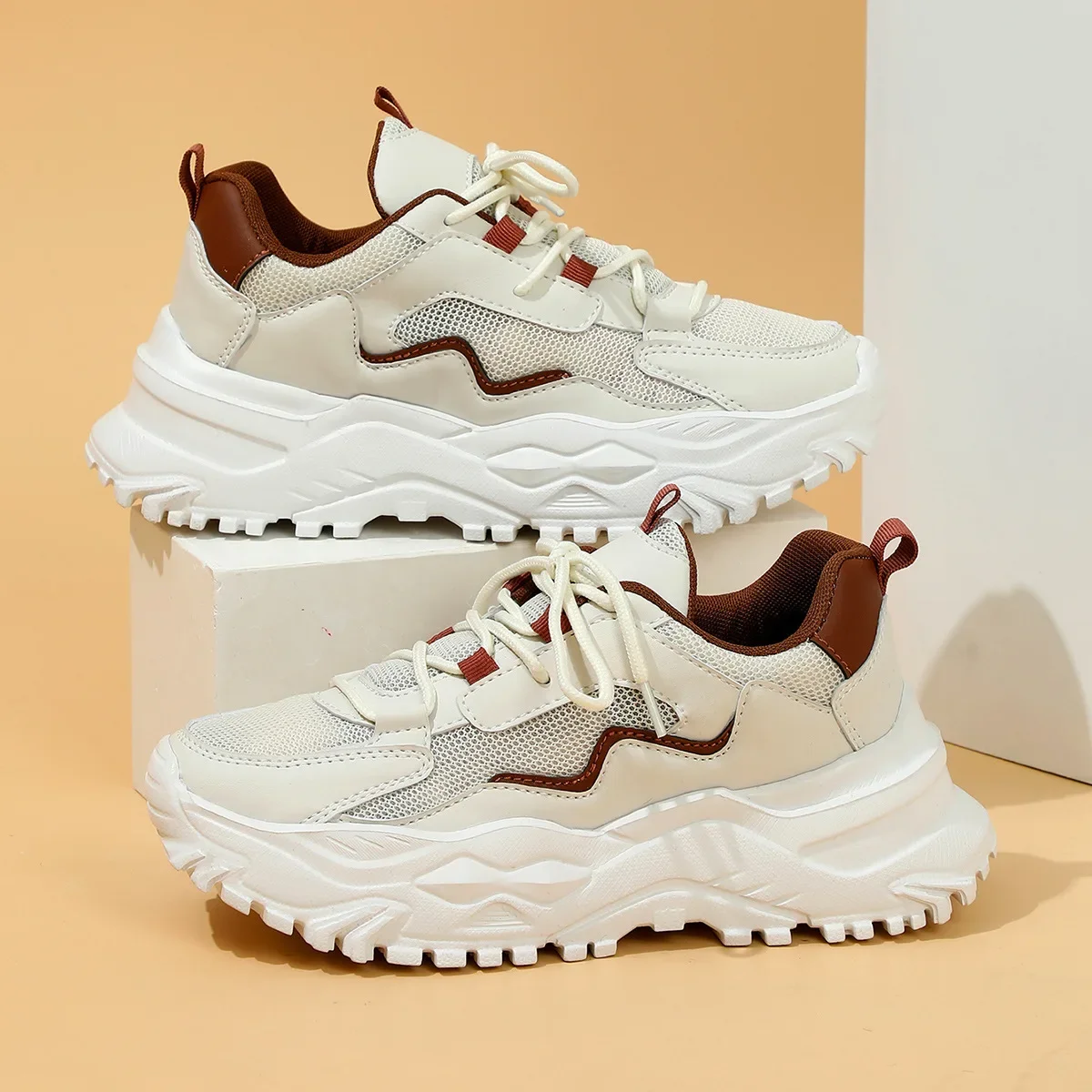 Men's and Women's Korean Version of The Trend Thick Soled Clunky Sneaker Breathable Comfortable Casual Sports Shoes image 4