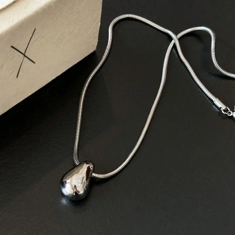 Waterproof Metal Layered Necklaces Shiny Water Drop Pendant Long Lasting Shine for Women Outdoor Daily Wear Gift