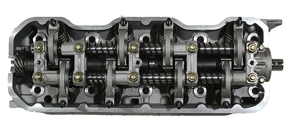4ZD1 Complete Cylinder Head Assembly 8-97119-761-1 8-94159-192-0 910510 8-97119-760 910514 For ISUZU 4ZD1 Luv 2.3L Engine
