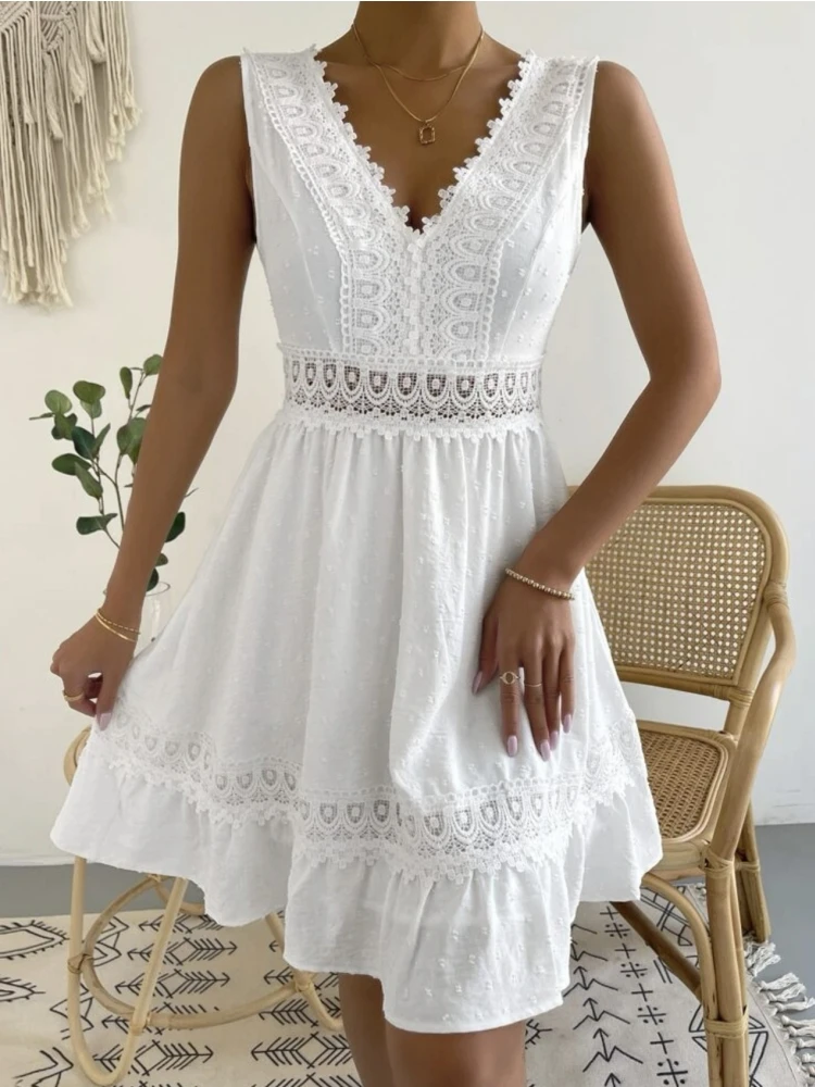 Tierred Lace Hollow Out Solid Patchwork White Dress Summer Casual Backless Elegant 2023 Short Dresses Spring Party Mini Skirt