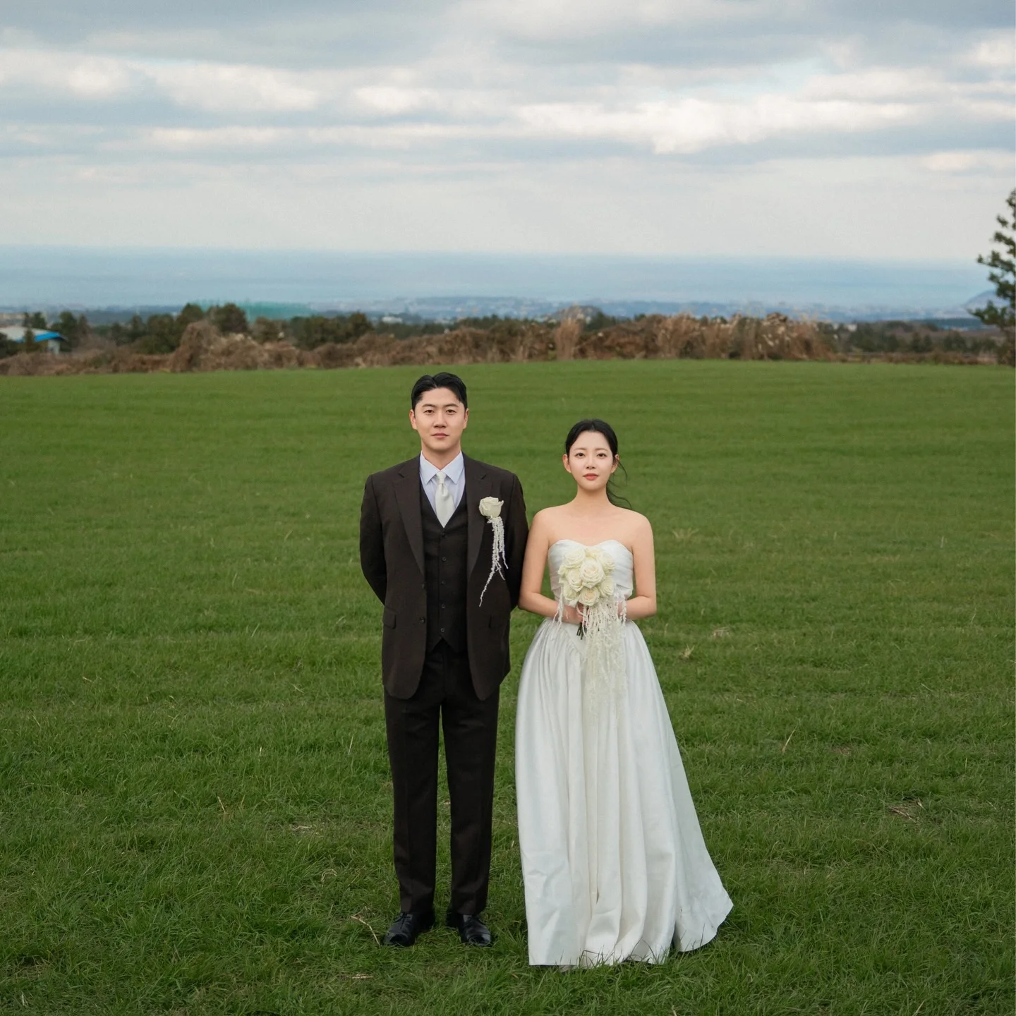 Fancy Simple Bow Strapless Korea Wedding Dress Photoshoot A Line Soft Satin Evening Gown Back Corset 웨딩드레스 Customized