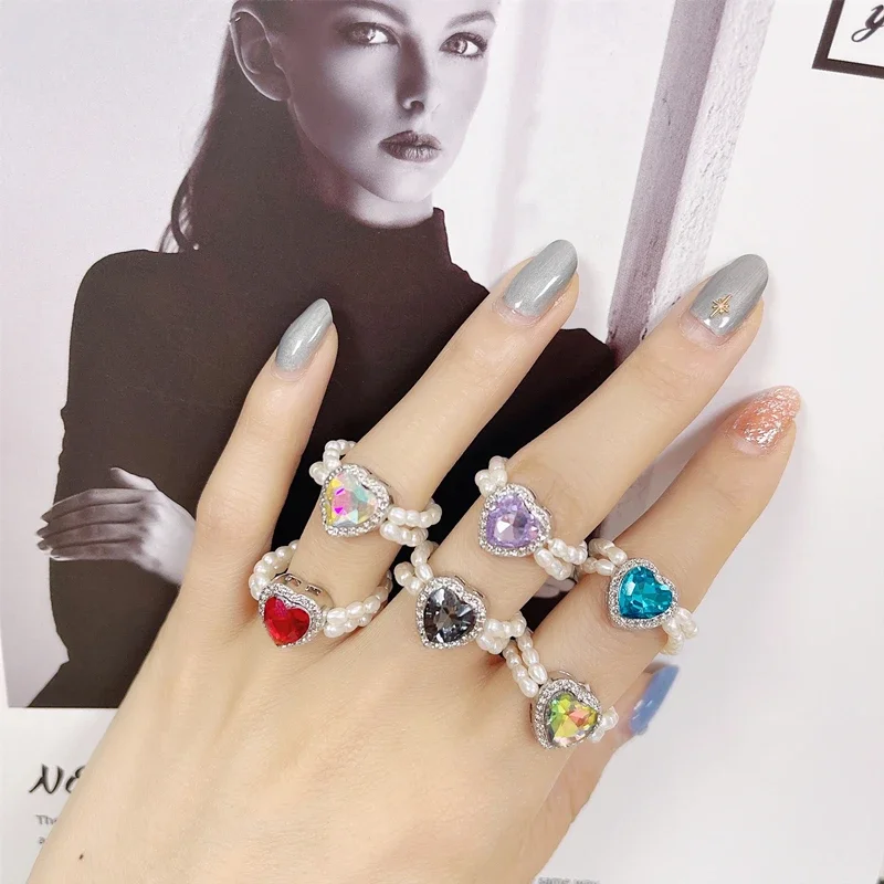 Korean Crystal Aesthetic Beaded Ring Fashion Love Heart Pearl Rings for Women Band Stretched Lovely Wedding Rings Sweet Jewelry