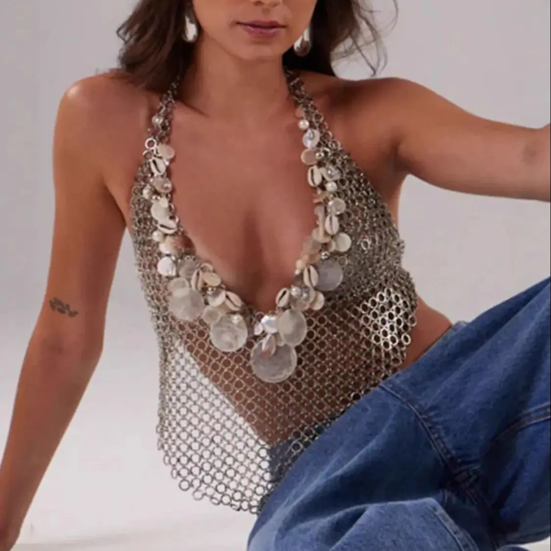 

Новый стильный металлический обруч с блестками и подвеской в виде ракушки, сексуальная цепочка для тела для пляжных вечеринок, многослойный наряд для прибрежных встреч