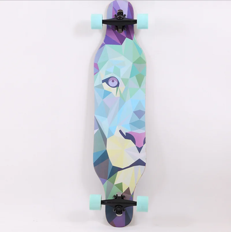 لوح تزلج احترافي للشاحنات عالية الأداء 100% لوح تزلج من خشب القيقب Aeck