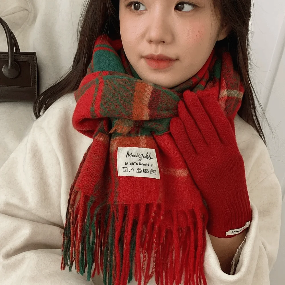 

Утолщенный милый клетчатый шерстяной шарф, новогодний красный длинный платок с кисточками, однотонная накидка, рождественская накидка