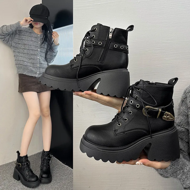 

Large Size Women's Shoes Retro Thick Bottom Boots Dark Locomotive Punk Fan Car Boots Front Lace-up Women's High Heels