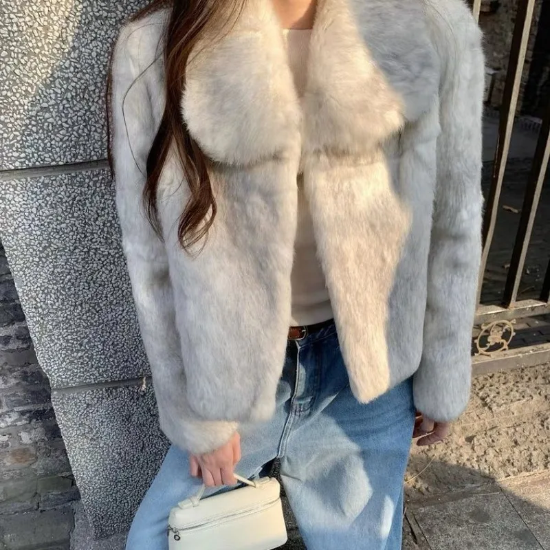 Premium two-color rabbit fur jacket women's short 2025 autumn and winter new lapel fur integrated real fur top