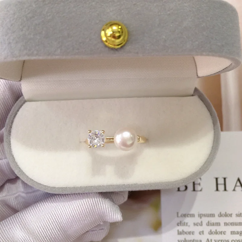 

Simple Pearl Women Cuff Ring Gold Color Cross Acrylic Crystal Ring For Women Fashion Jewelry Luxury Gift