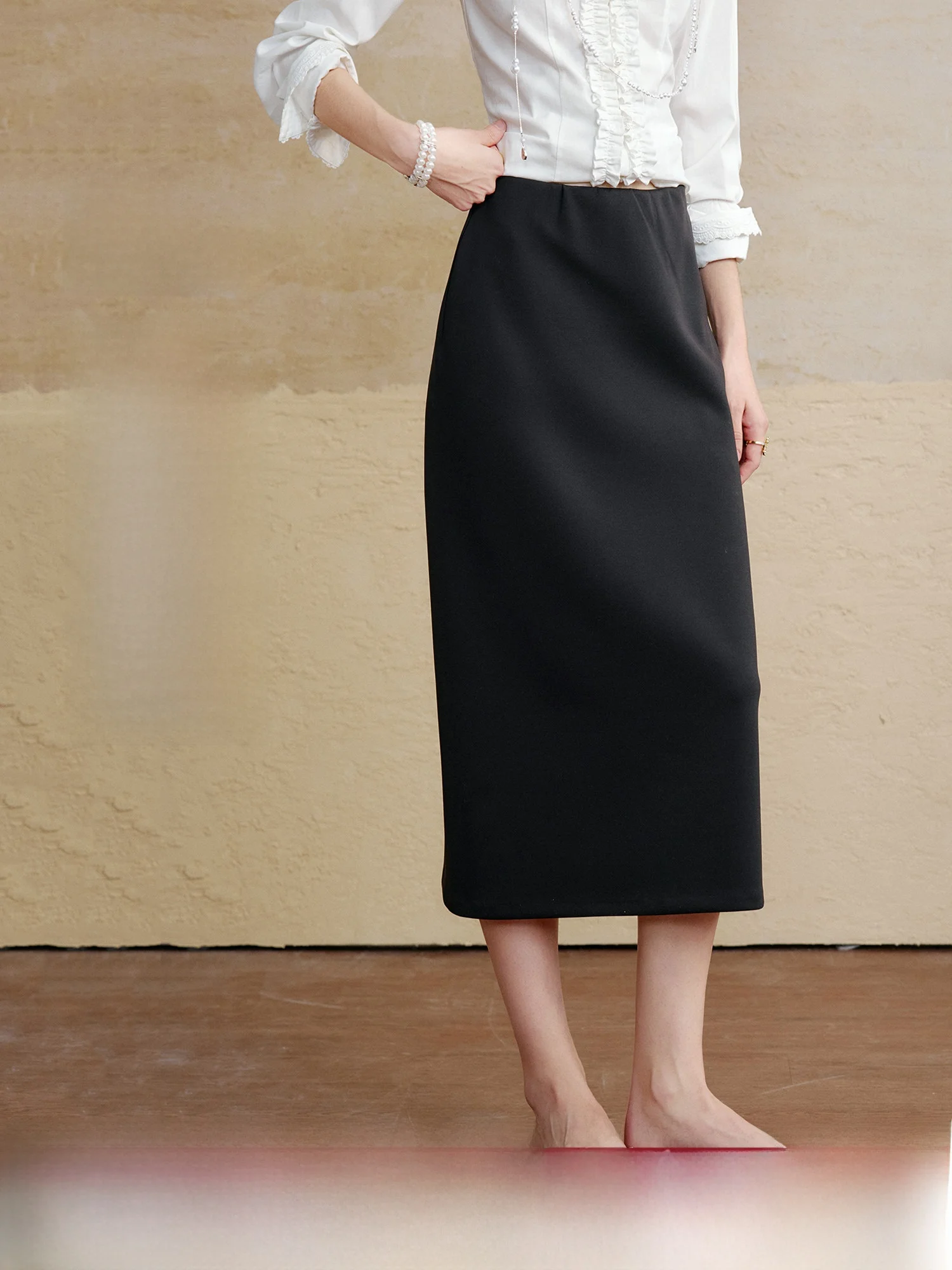 

Silky Smooth Straight Cut Commuter Skirt Women's Midi Skirt High Waist Polyester Blend Comfortable Fit Spring Season