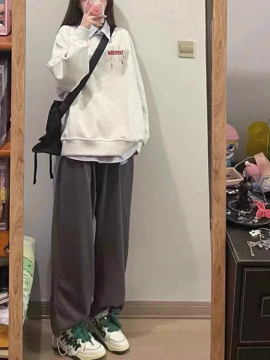 Женские стеганые толстовки-стойки, плюшевые винтажные блокирующие вышивки, спортивная одежда с круглым вырезом, полосатые рукава, хип-хоп, с графикой, круглые